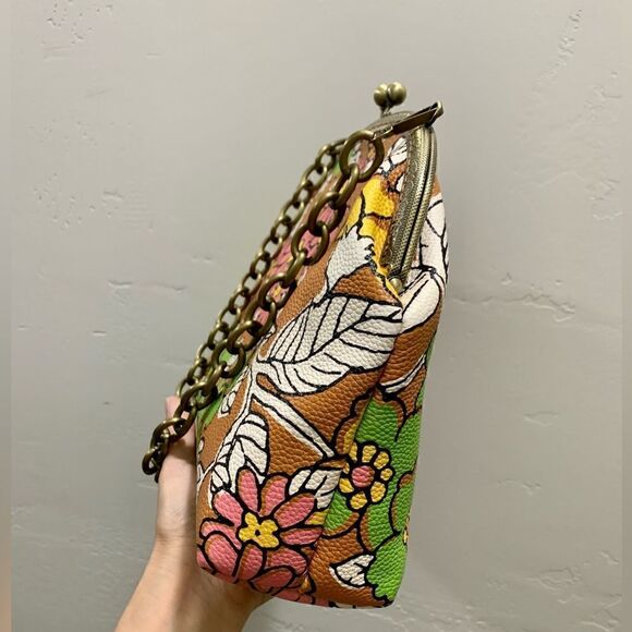 Vintage Style Handcrafted Genuine Leather Floral Printed Kisslock Handbag Set - Picture 12 of 16